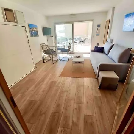 Studio Face Mer / Terrasse De 30m2 / 4 Pers. *